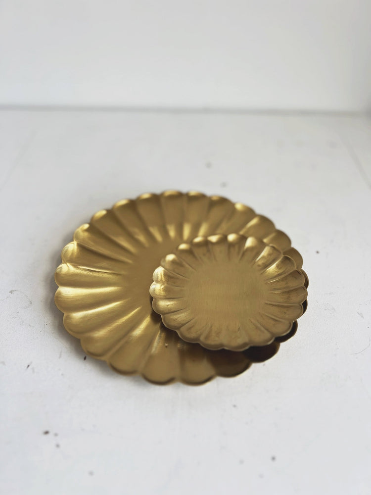 Brass Petal Tray - Spring Sweet