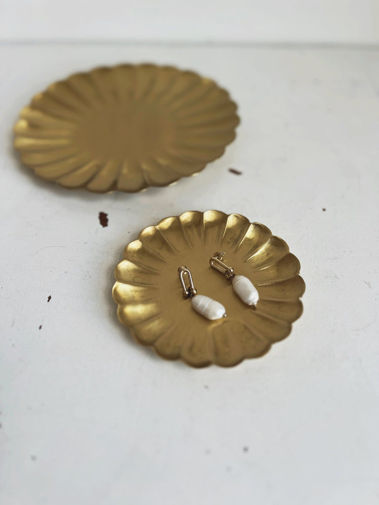 Brass Petal Tray - Spring Sweet