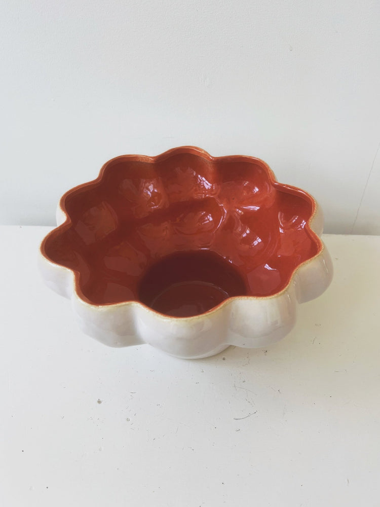 Two - Toned Formed Stoneware Footed Bowl - Spring Sweet