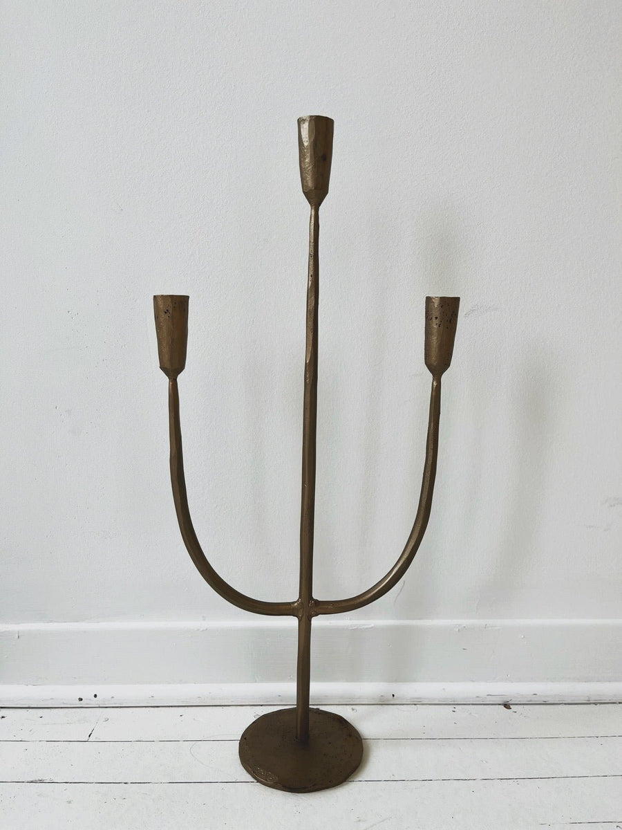 candelabra-w-antique-finish-
