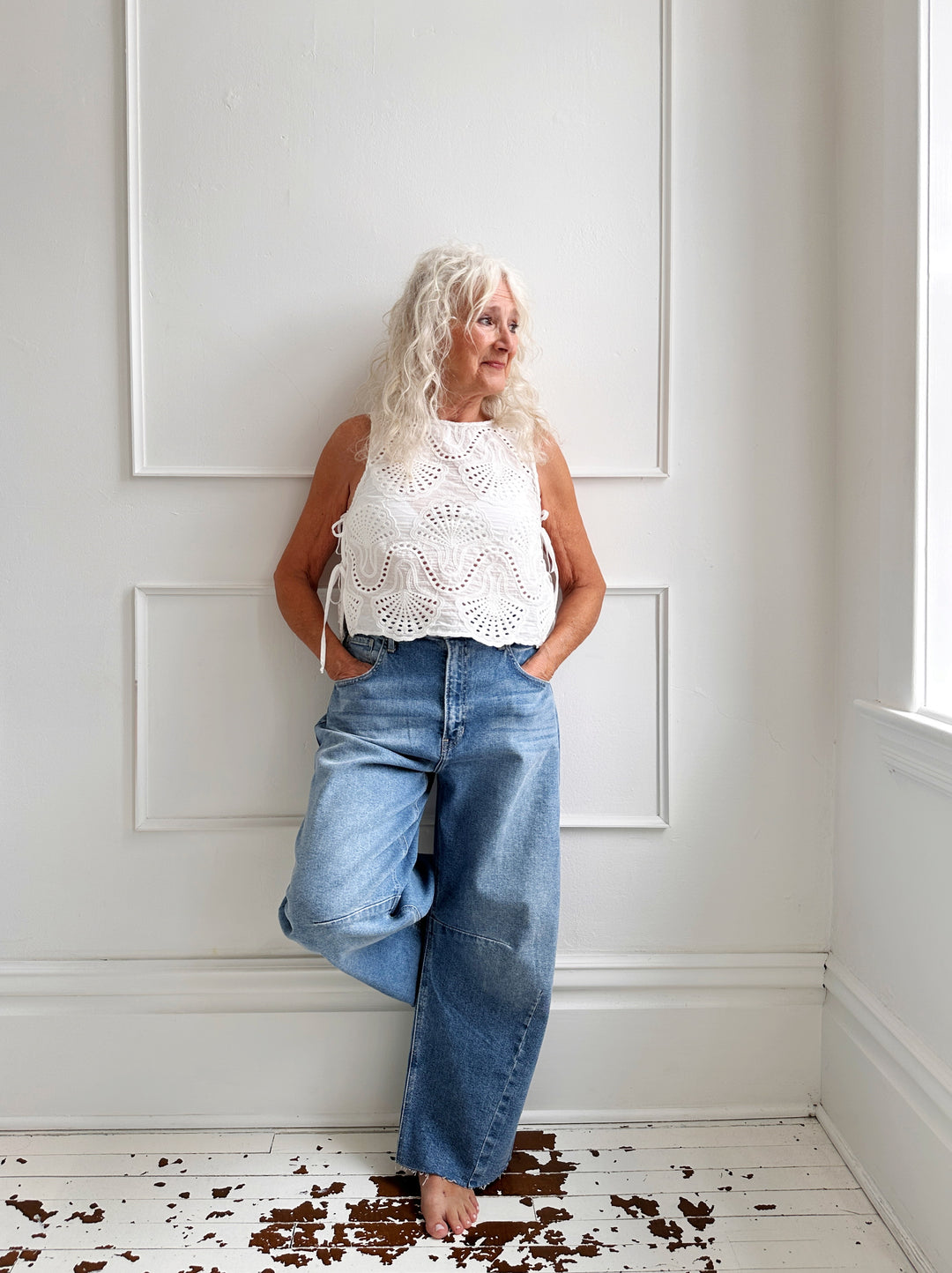 Barrel Denim w/ Raw Hem