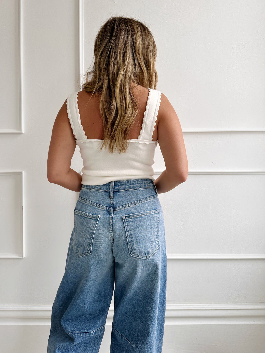 Barrel Denim w/ Raw Hem
