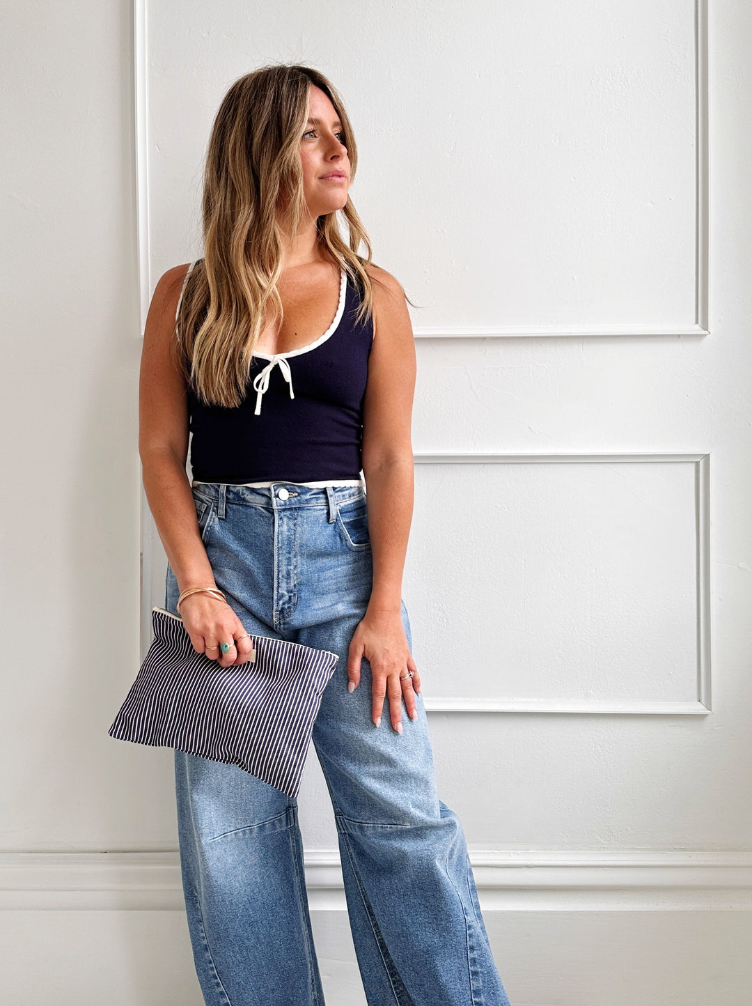 Sleeveless Sweater w/ Contrast Trim
