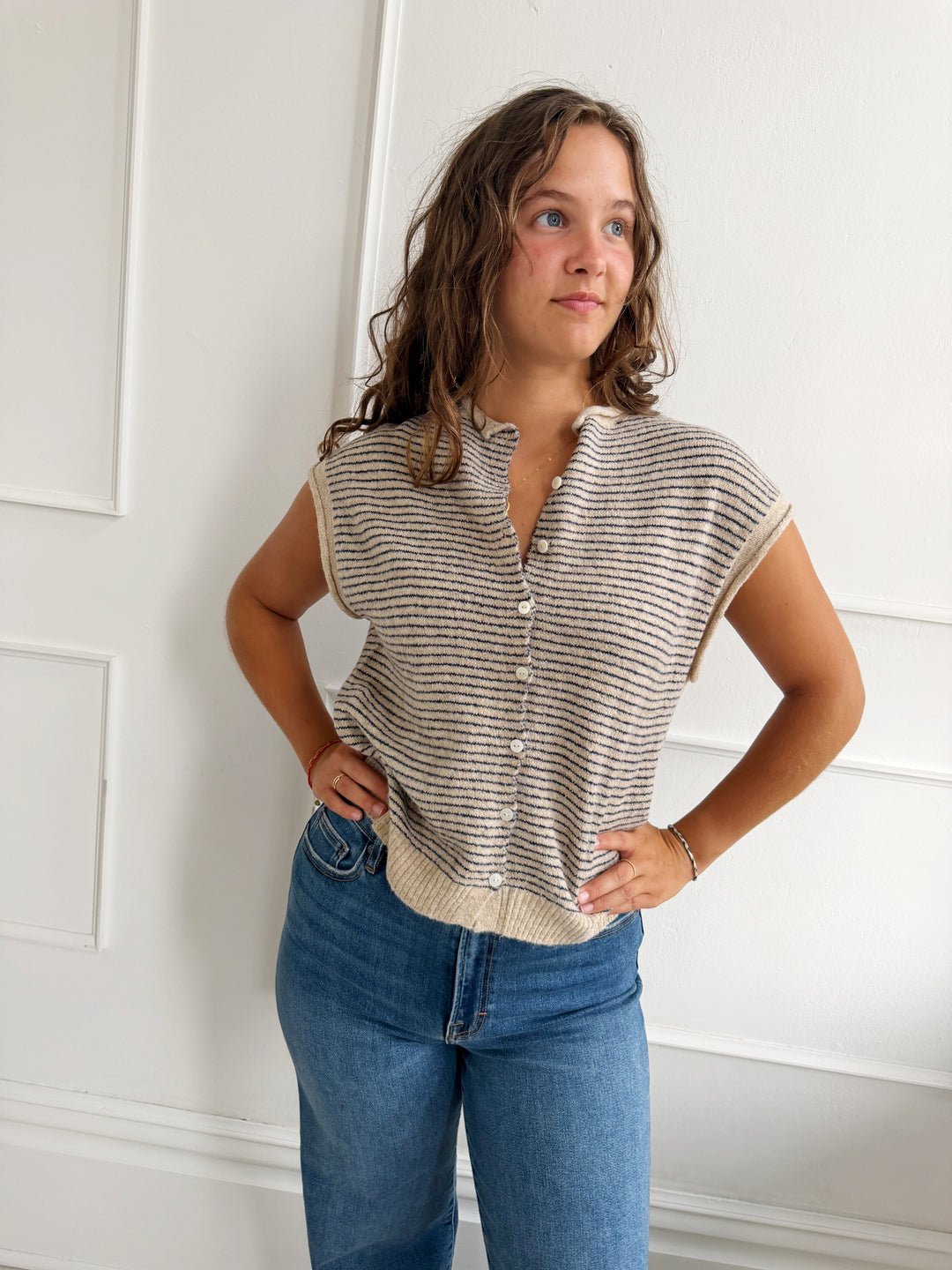 Lightweight Cardigan Vest