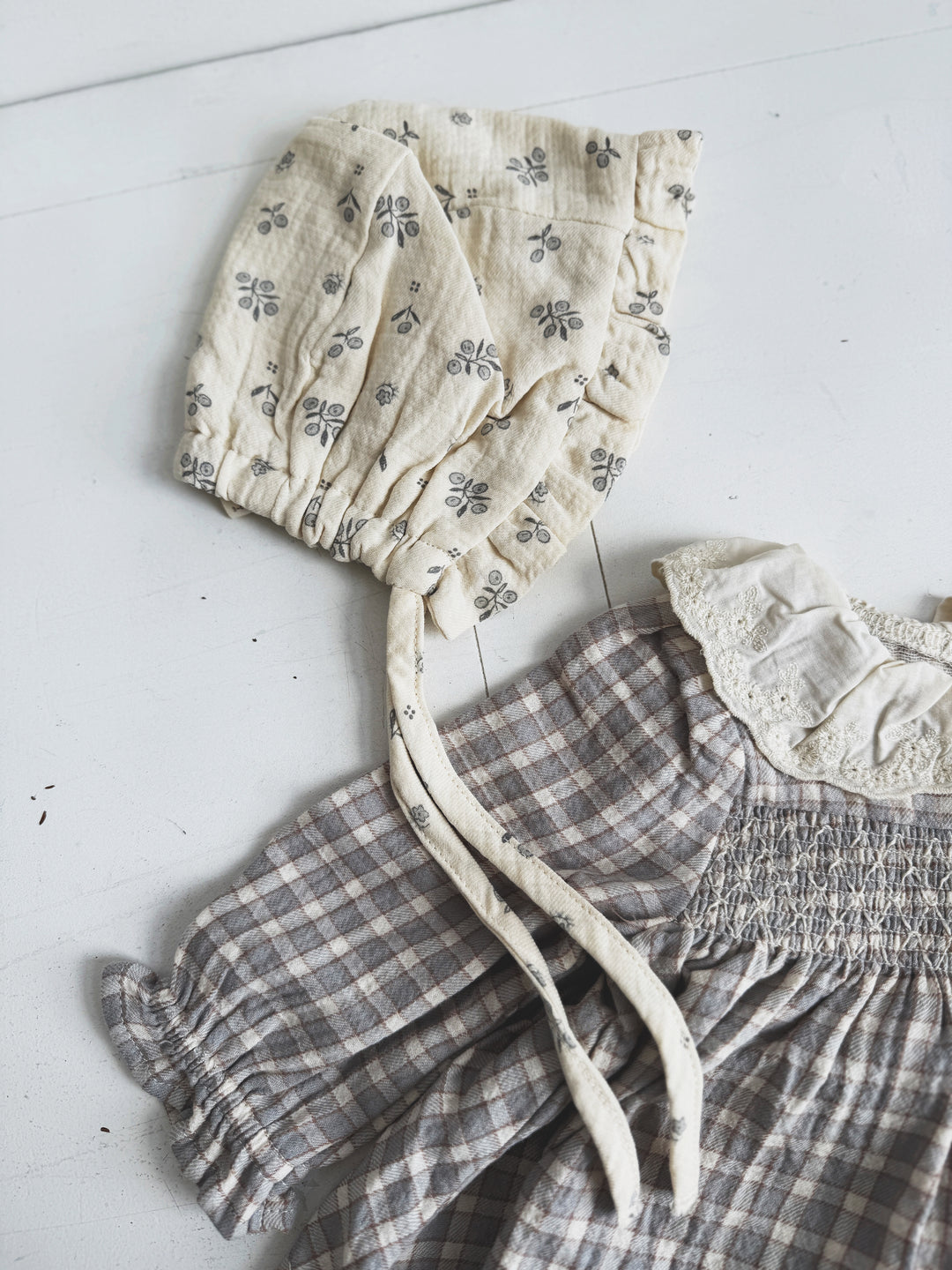Woven Ruffle Bonnet