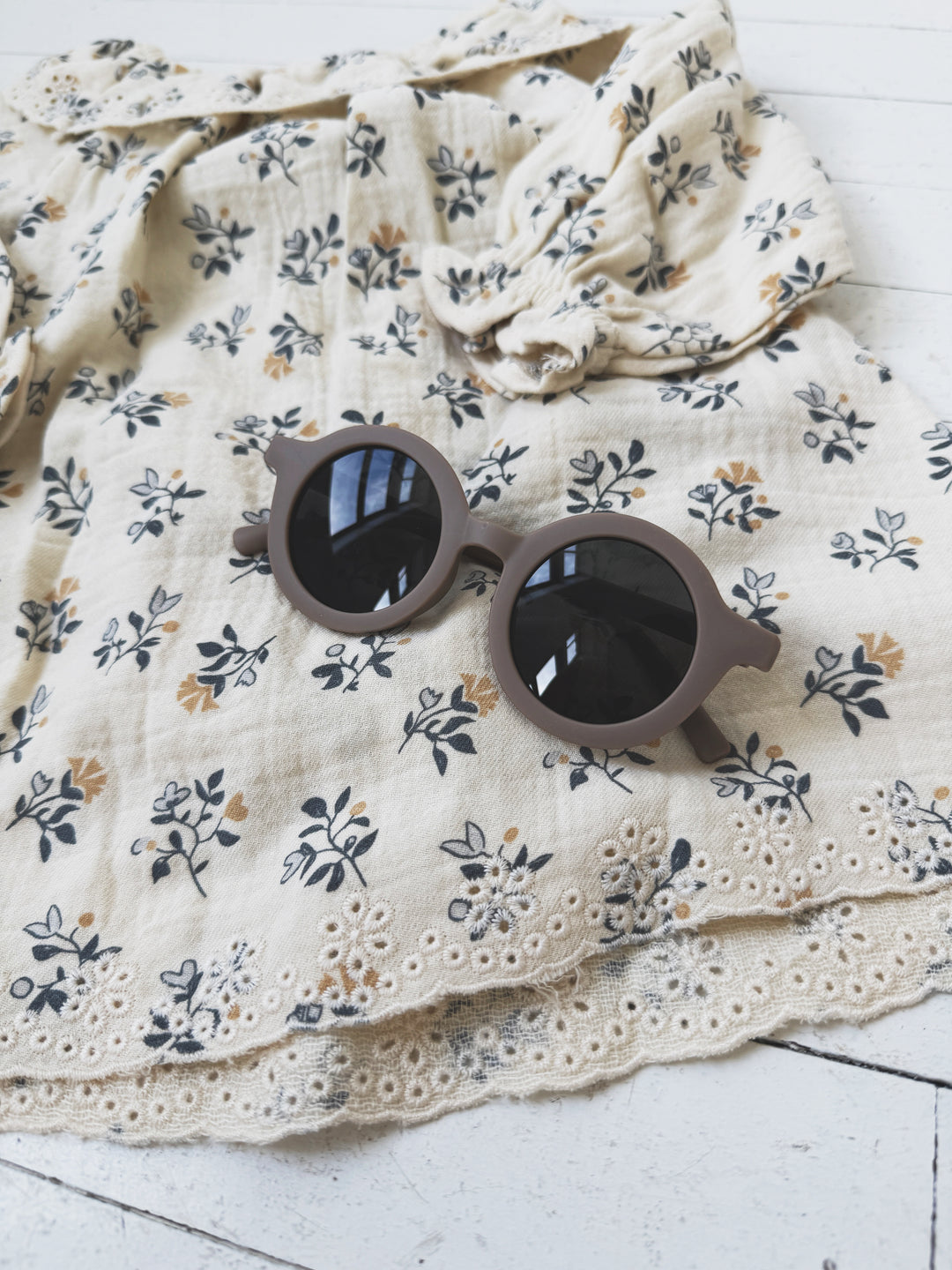 Easton Round Sunnies