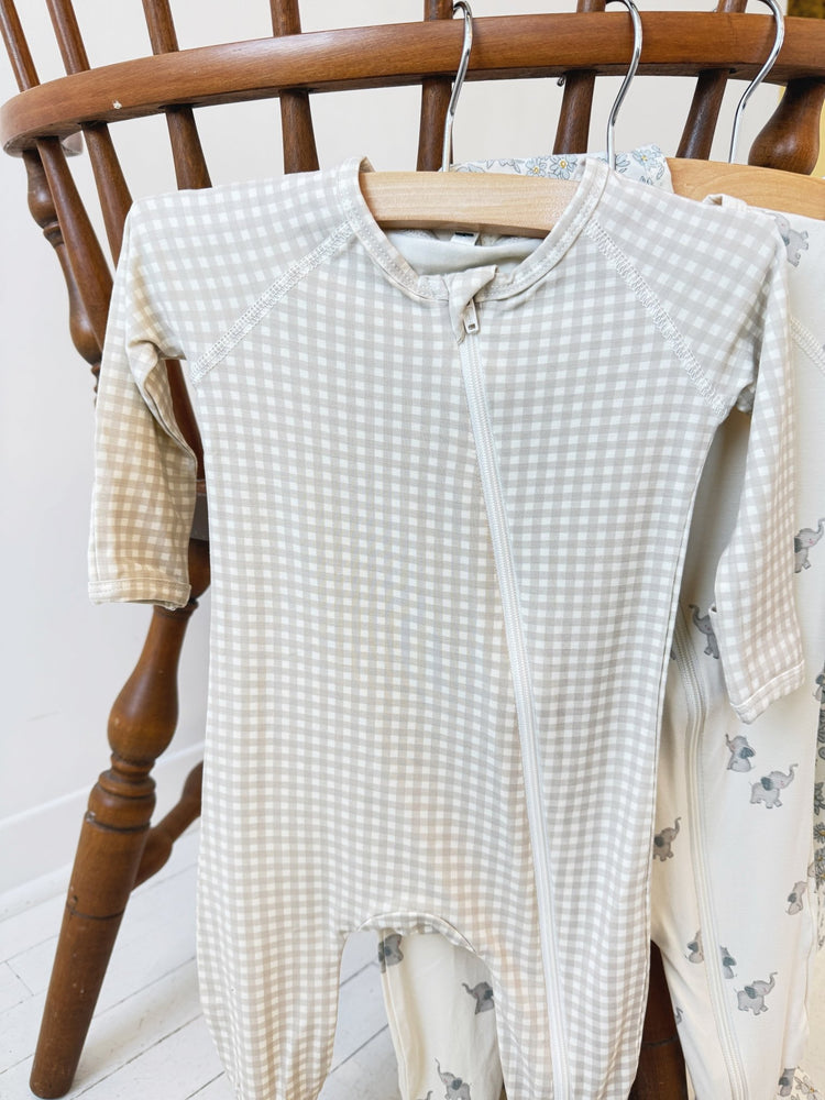 Bamboo Zip Footie - Spring Sweet