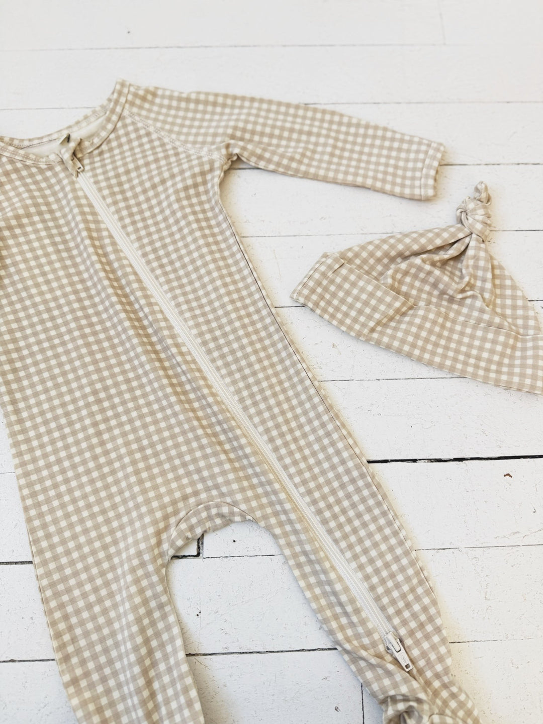 Bamboo Zip Footie - Spring Sweet