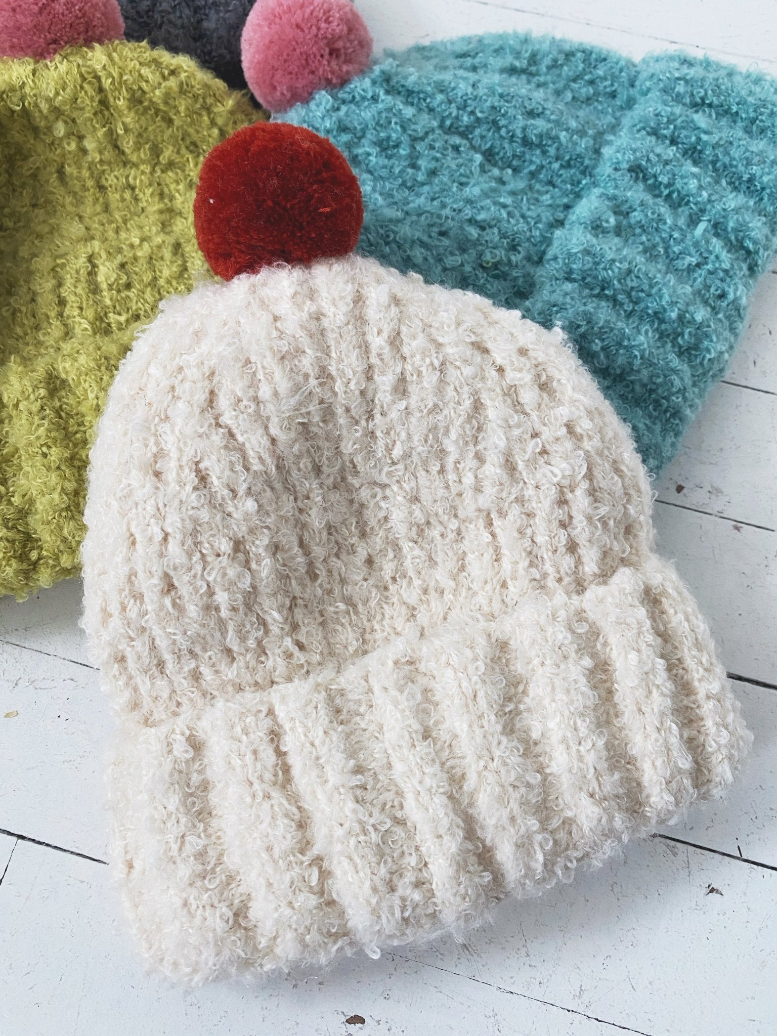 Beanie w/ Pom - Spring Sweet