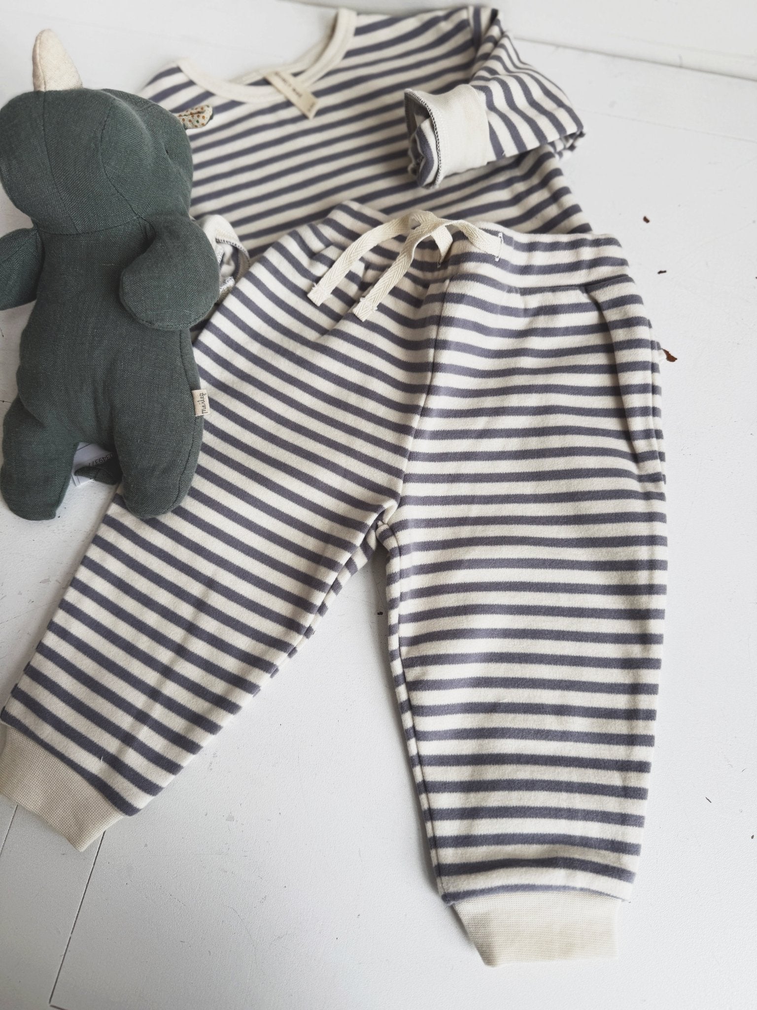 Cozy Stripe Joggers - Spring Sweet
