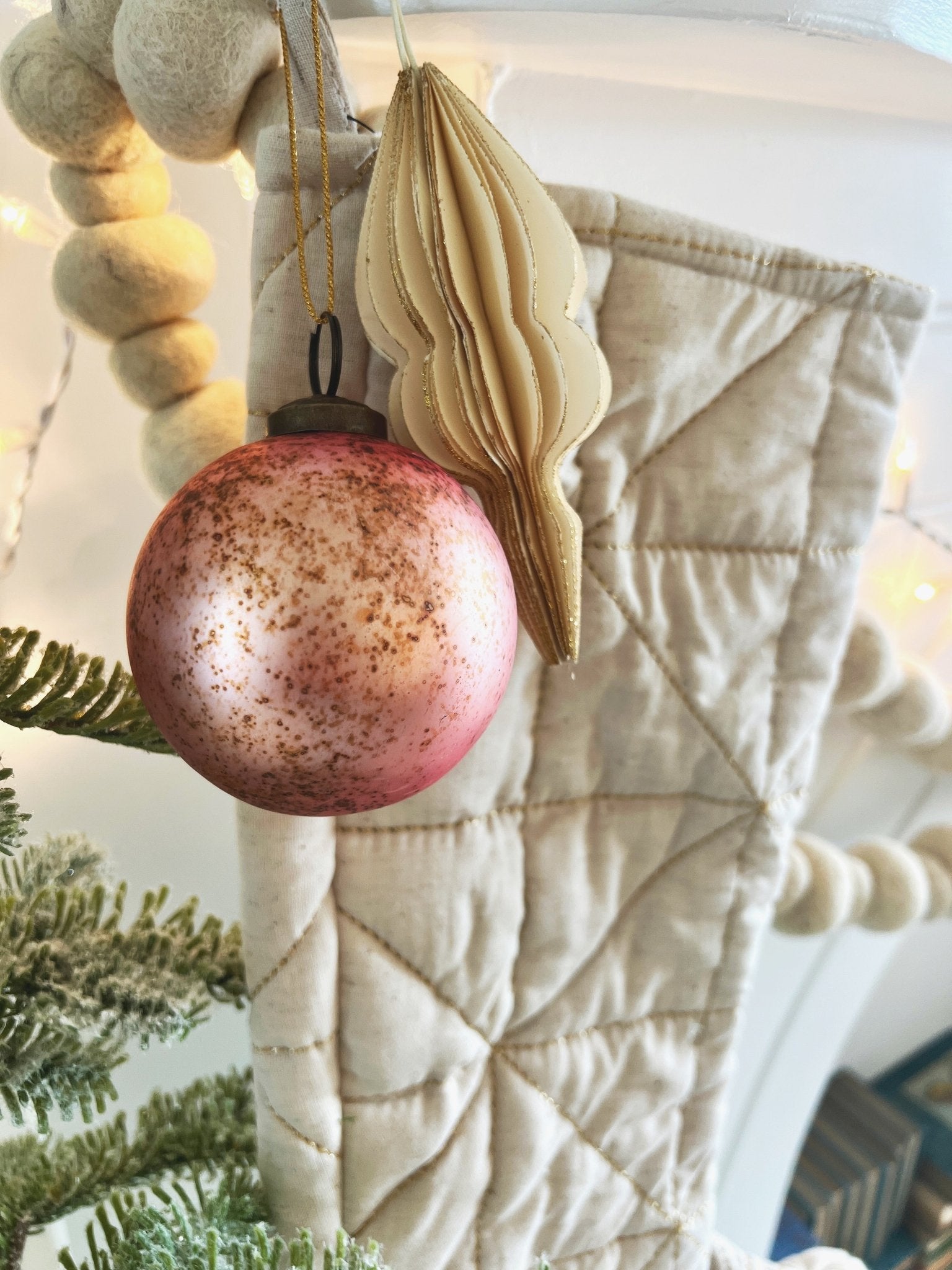 Distressed Glass Ornament - Spring Sweet