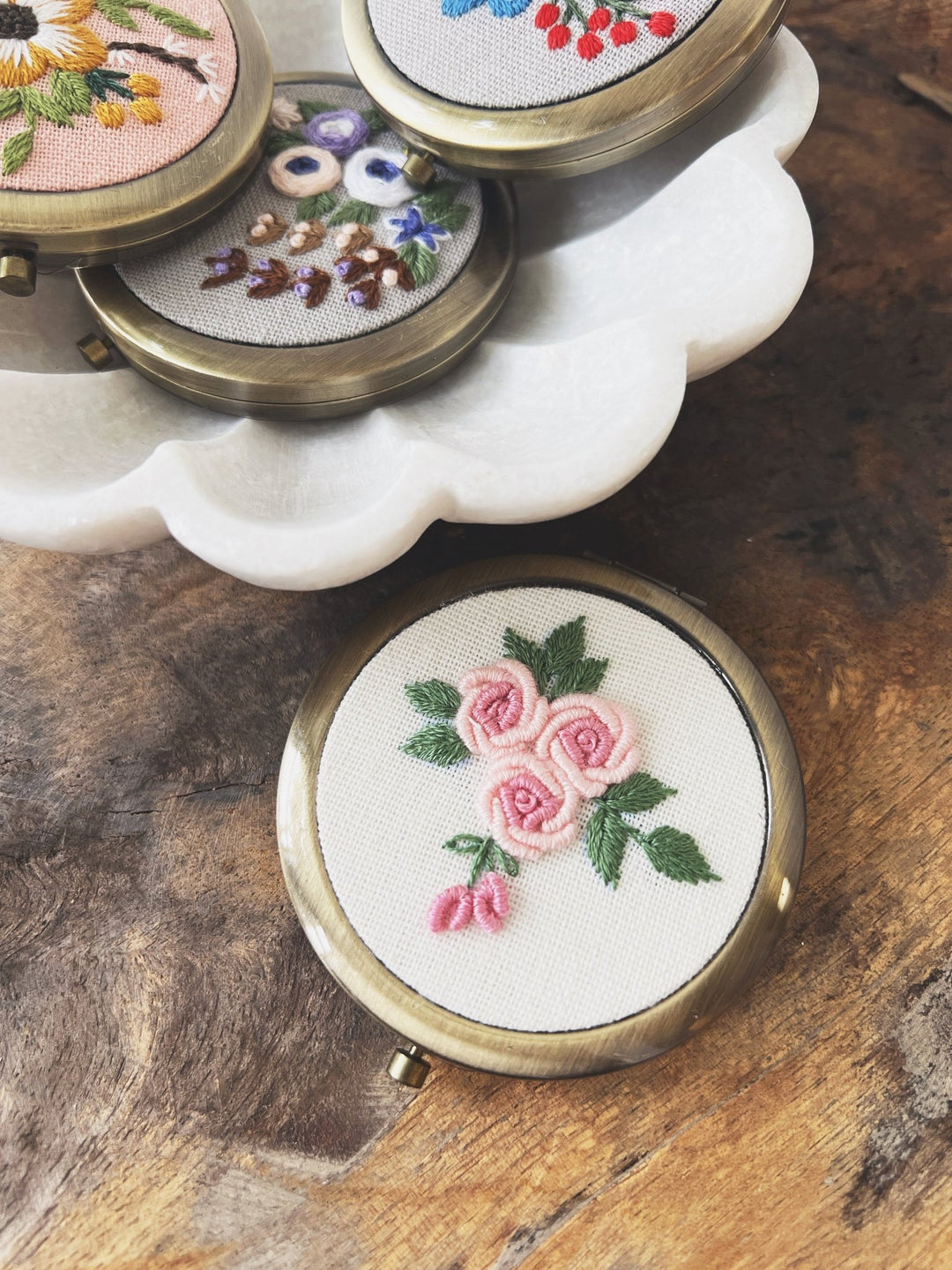 Floral Embroidered Compact Mirror - Spring Sweet