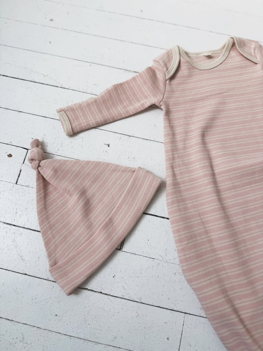 Knotted Baby Hat - Spring Sweet