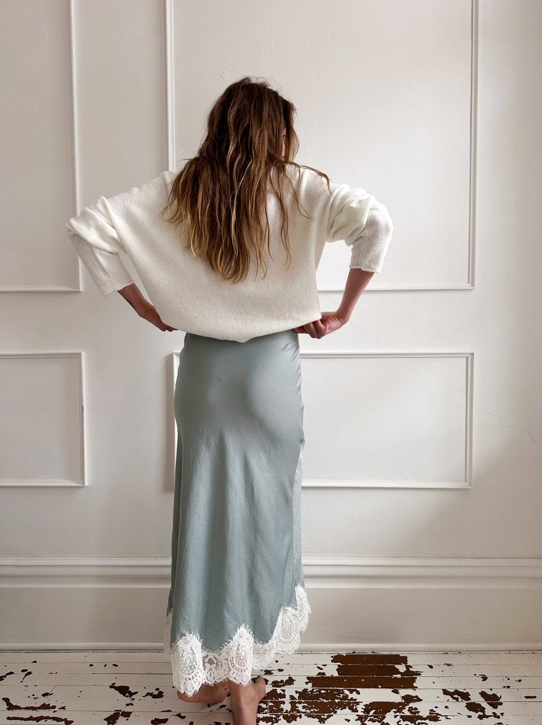 Lace Hem Satin Midi Skirt - Spring Sweet