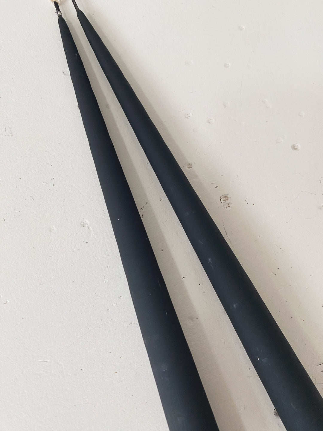 Matte Velvet Taper Candle - Spring Sweet