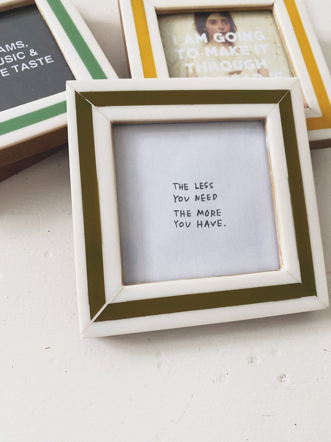 Mini Stripe Resin Frame Magnet - Spring Sweet