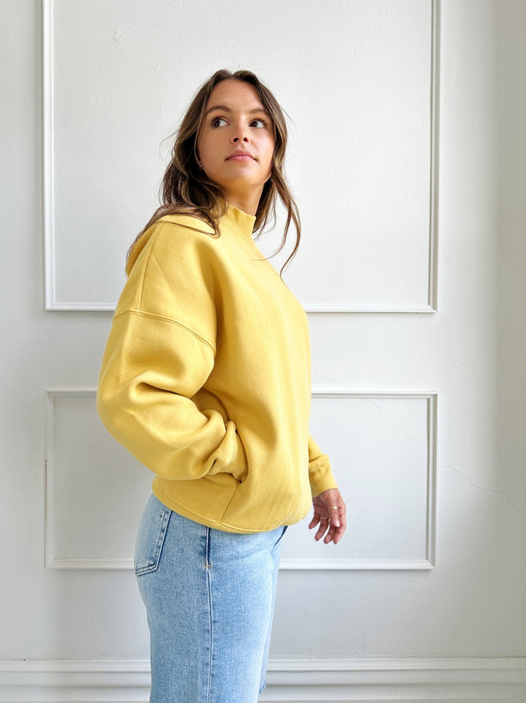 Mock Neck Sweatshirt w/ Pockets - Spring Sweet