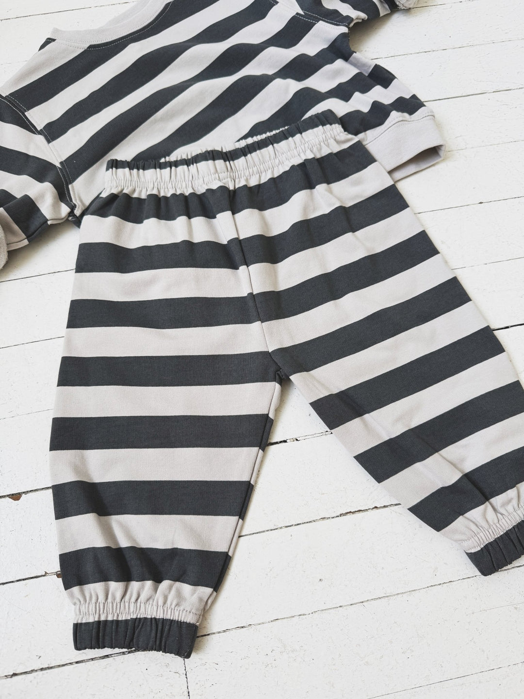 Oversized Sweatpants - Spring Sweet