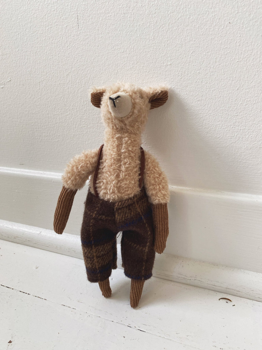 Plush Lama Doll - Spring Sweet