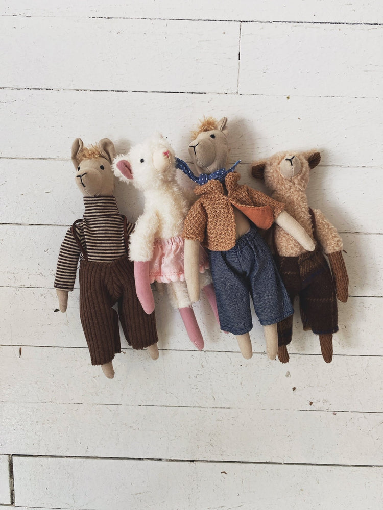 Plush Lama Doll - Spring Sweet