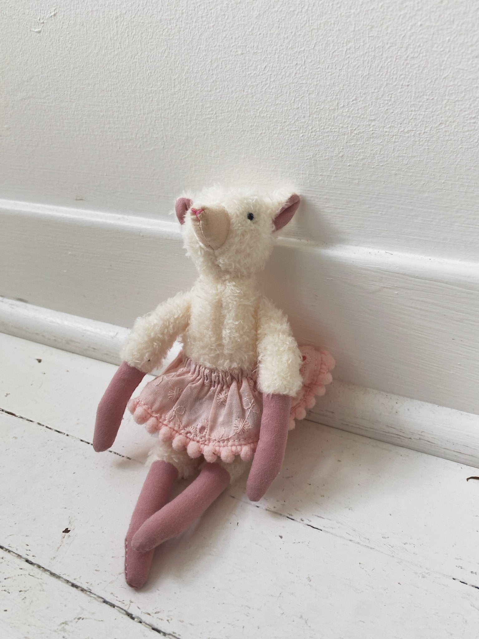 Plush Lama Doll - Spring Sweet