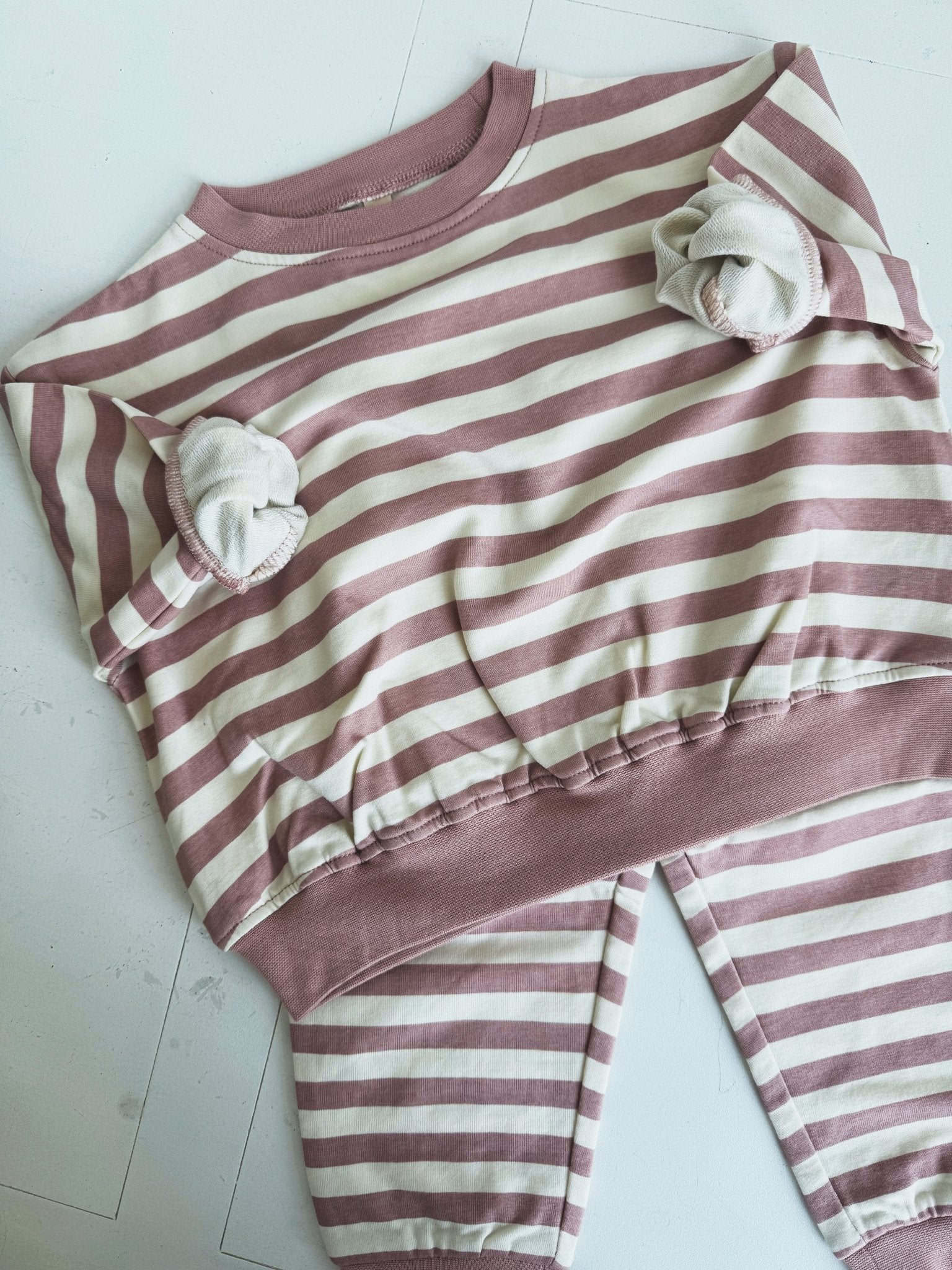 Relaxed Sweatshirt - Spring Sweet
