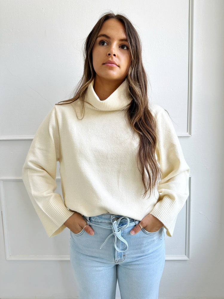 Relaxed Turtleneck Sweater - Spring Sweet