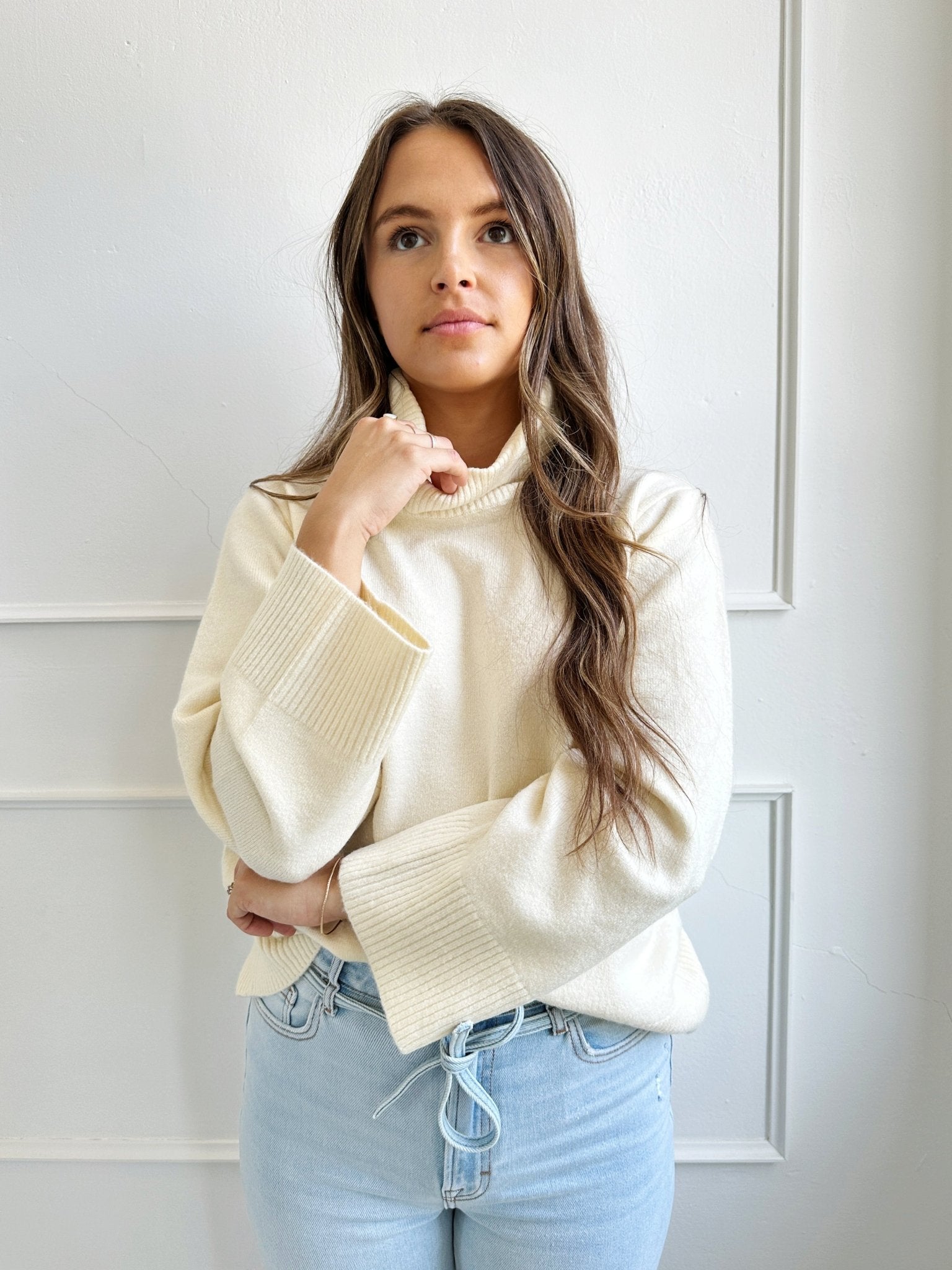 Relaxed Turtleneck Sweater - Spring Sweet