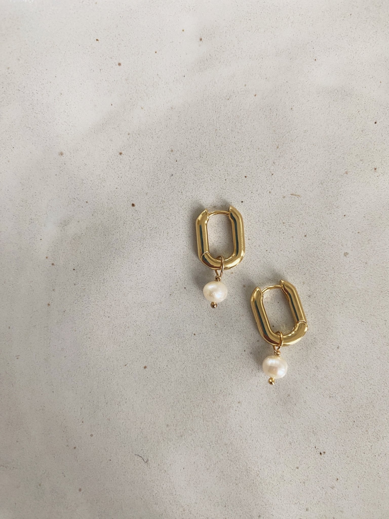Remi Pearl Hoops, Gold Plated - Spring Sweet