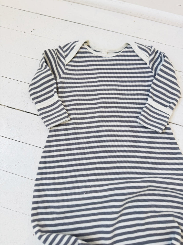 Ribbed Knotted Baby Gown - Spring Sweet