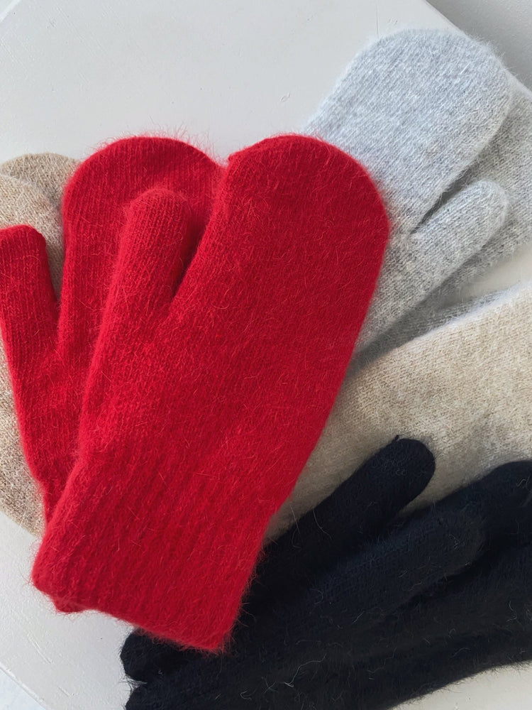 Soft Mittens - Spring Sweet