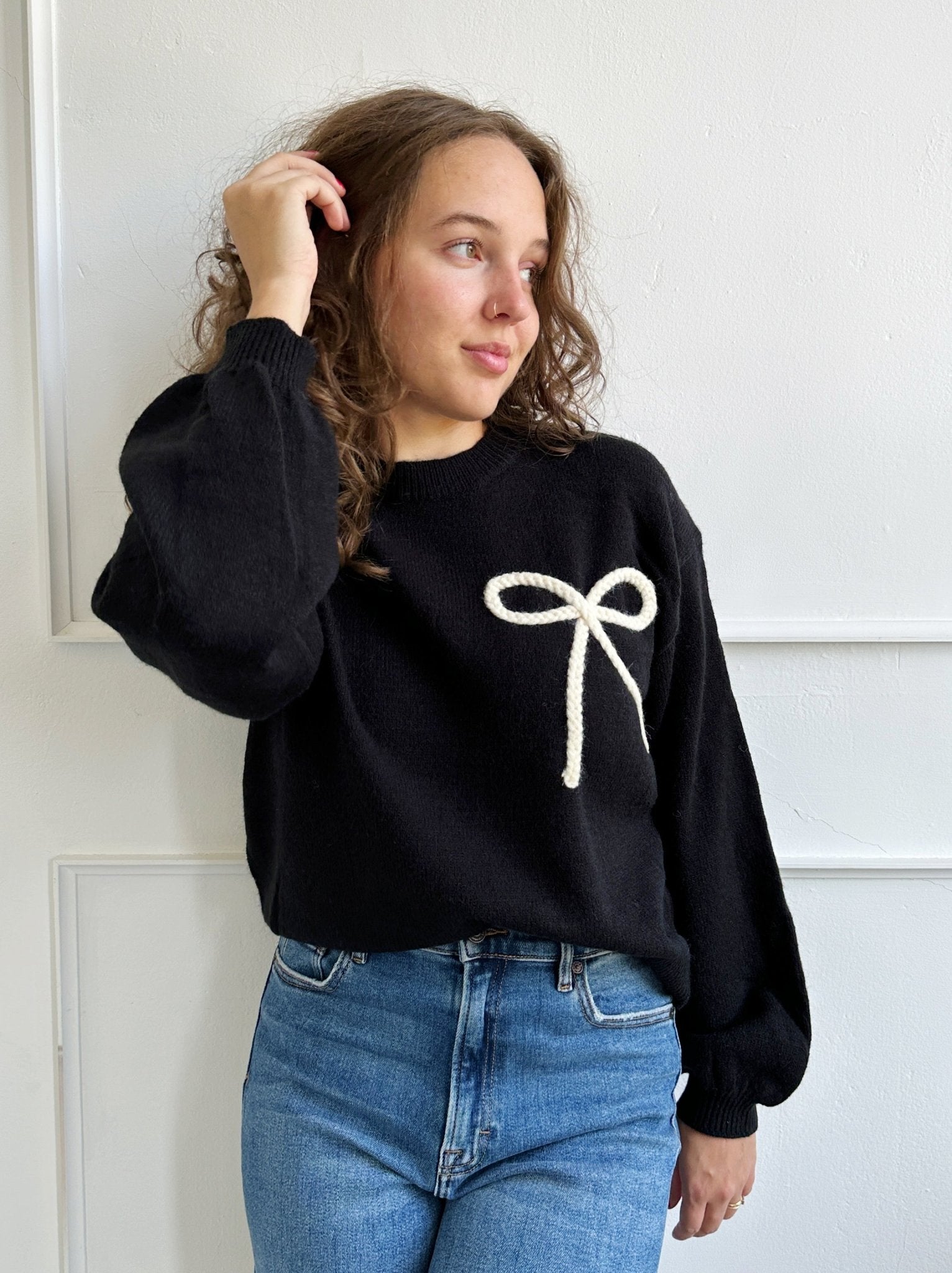 Stiched Bow Crewneck Sweater - Spring Sweet