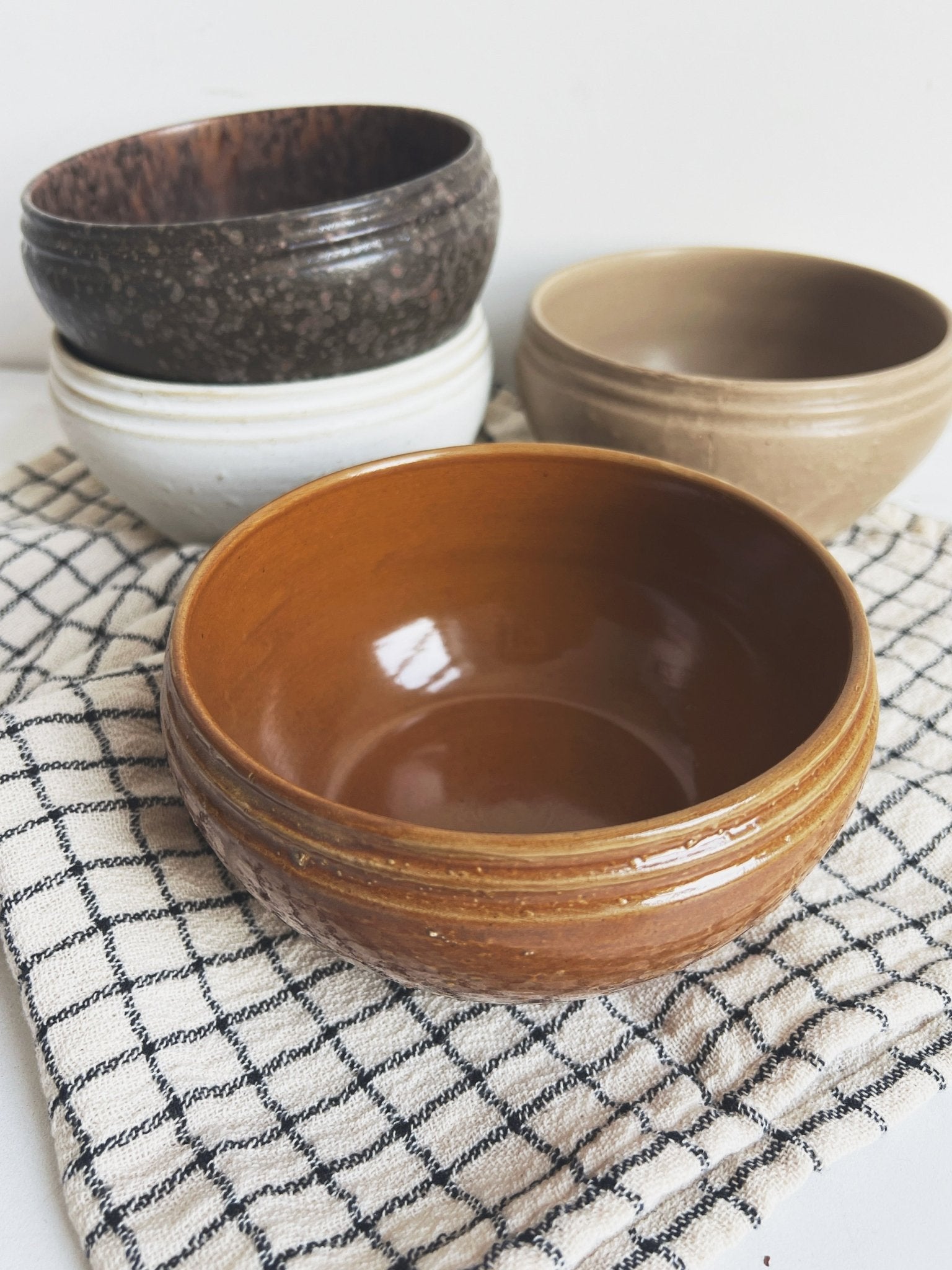 Stoneware Vintage Reproduction Bowl - Spring Sweet