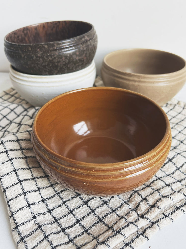 Stoneware Vintage Reproduction Bowl - Spring Sweet