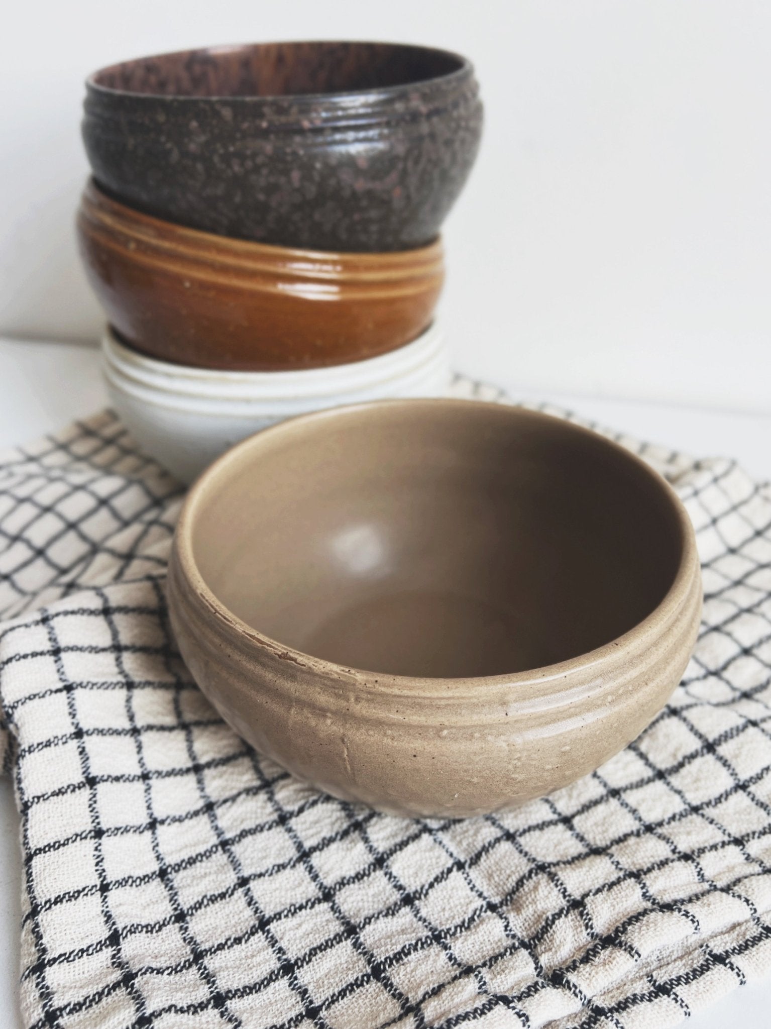 Stoneware Vintage Reproduction Bowl - Spring Sweet