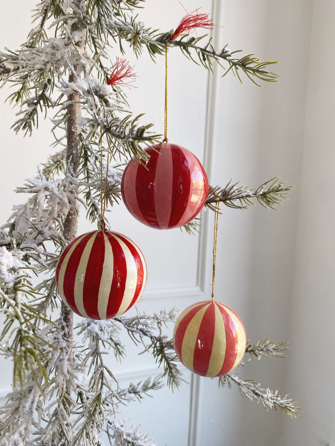 Stripe Paper Mache Ornamnet - Spring Sweet