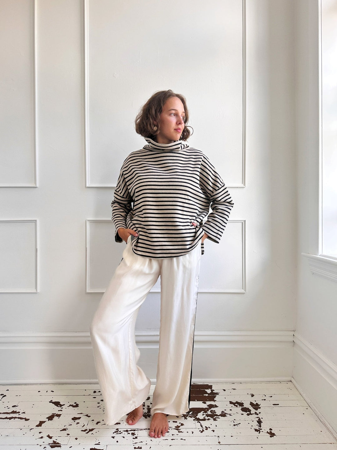 Thick Turtleneck w/Curved Hem - Spring Sweet