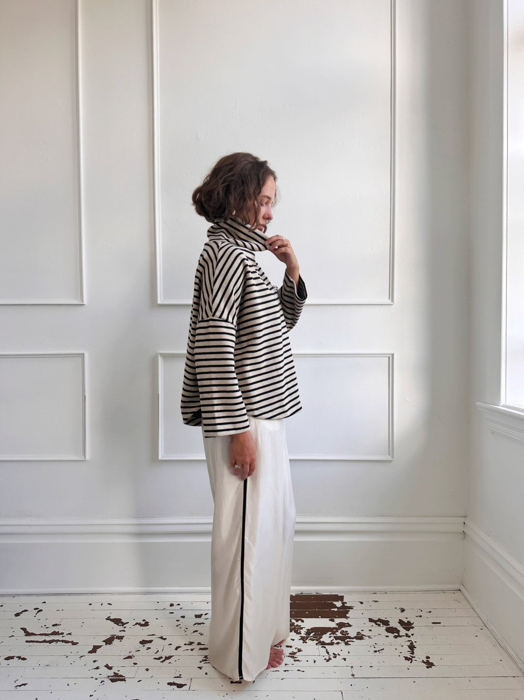 Thick Turtleneck w/Curved Hem - Spring Sweet