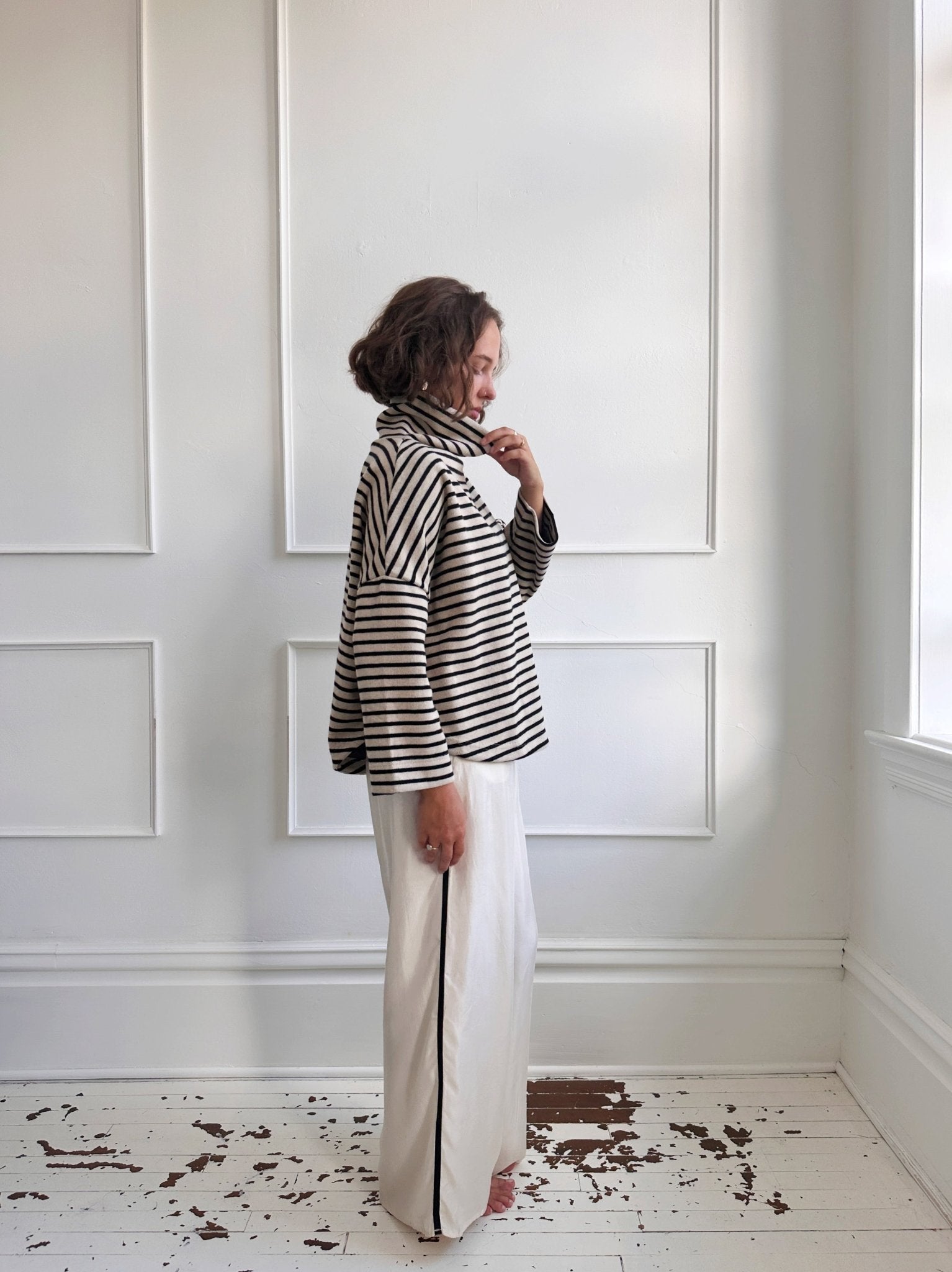 Thick Turtleneck w/Curved Hem - Spring Sweet