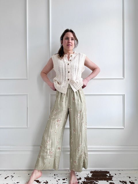 Vintage Floral Pull - On Pants - Spring Sweet