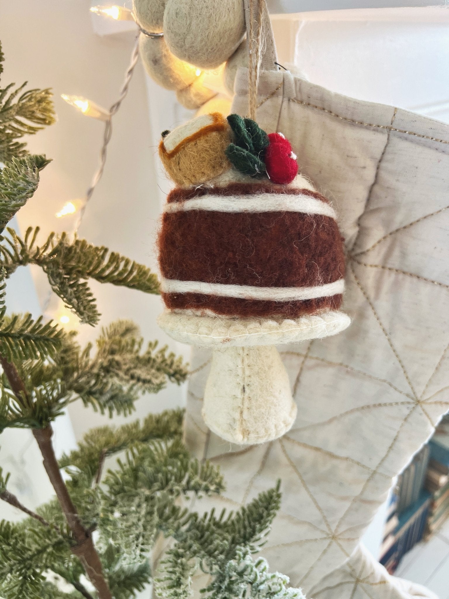 Wool Cake Ornament - Spring Sweet