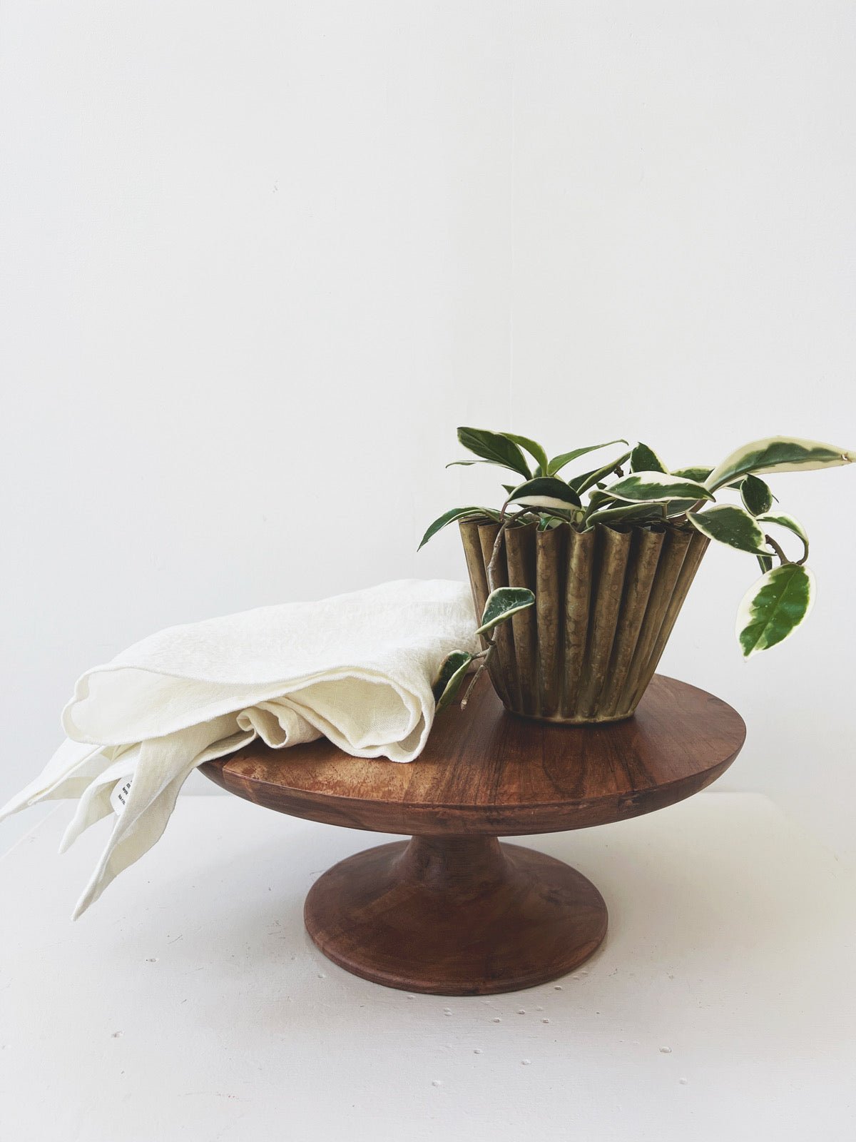 Brass Fluted Planter - Spring Sweet