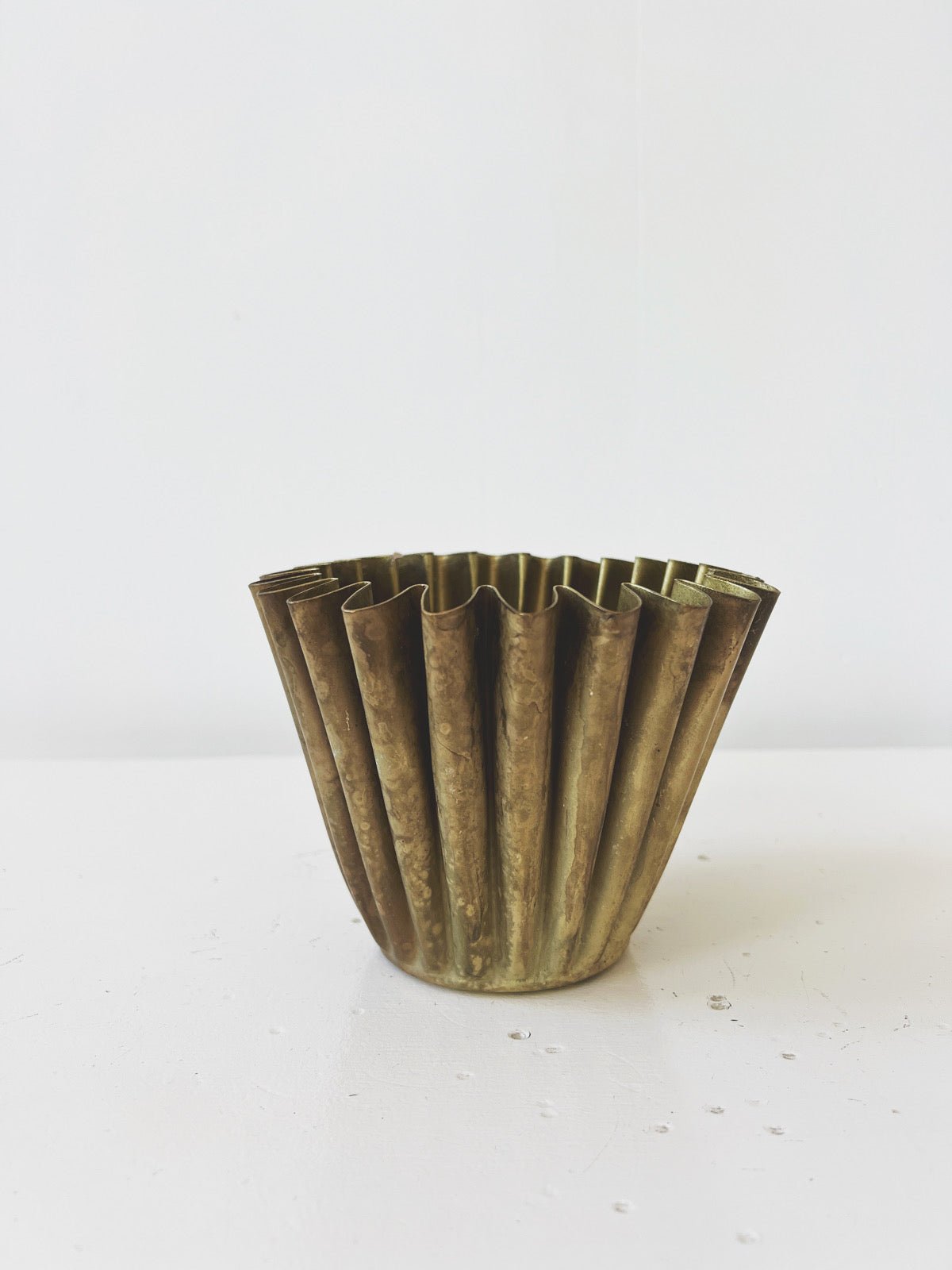 Brass Fluted Planter - Spring Sweet