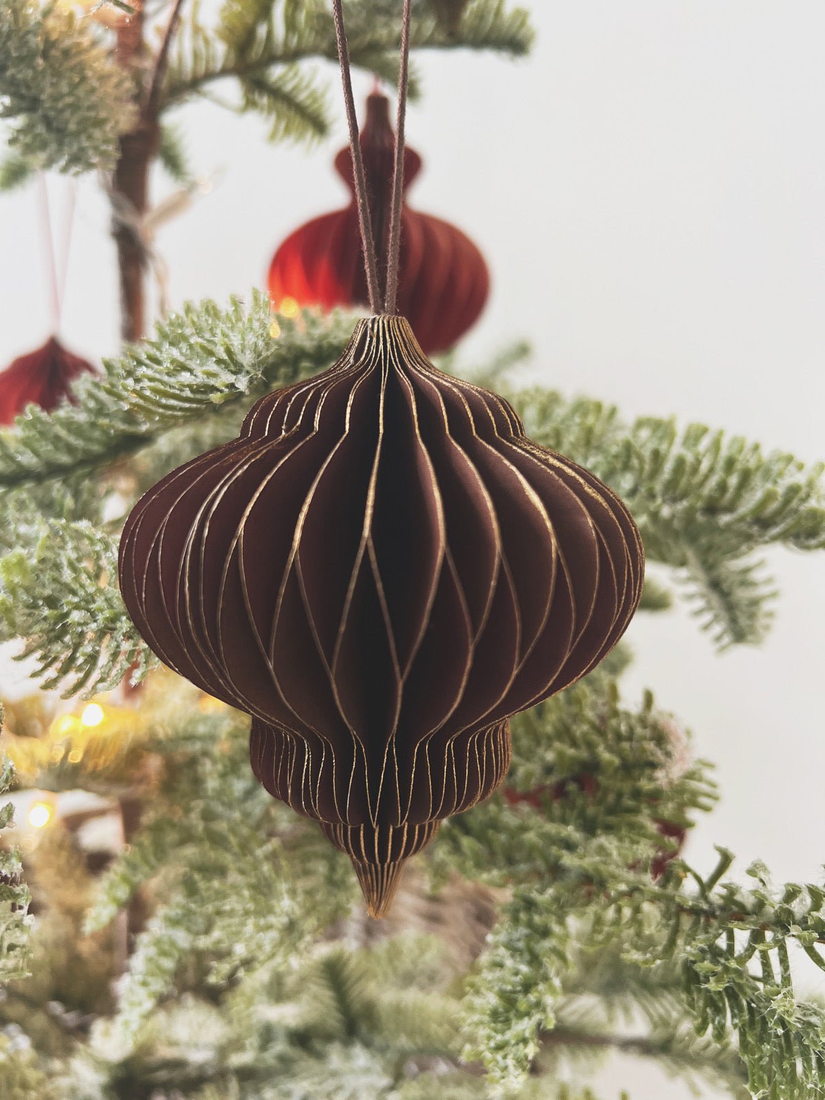 Honeycomb Finial Ornament - Spring Sweet