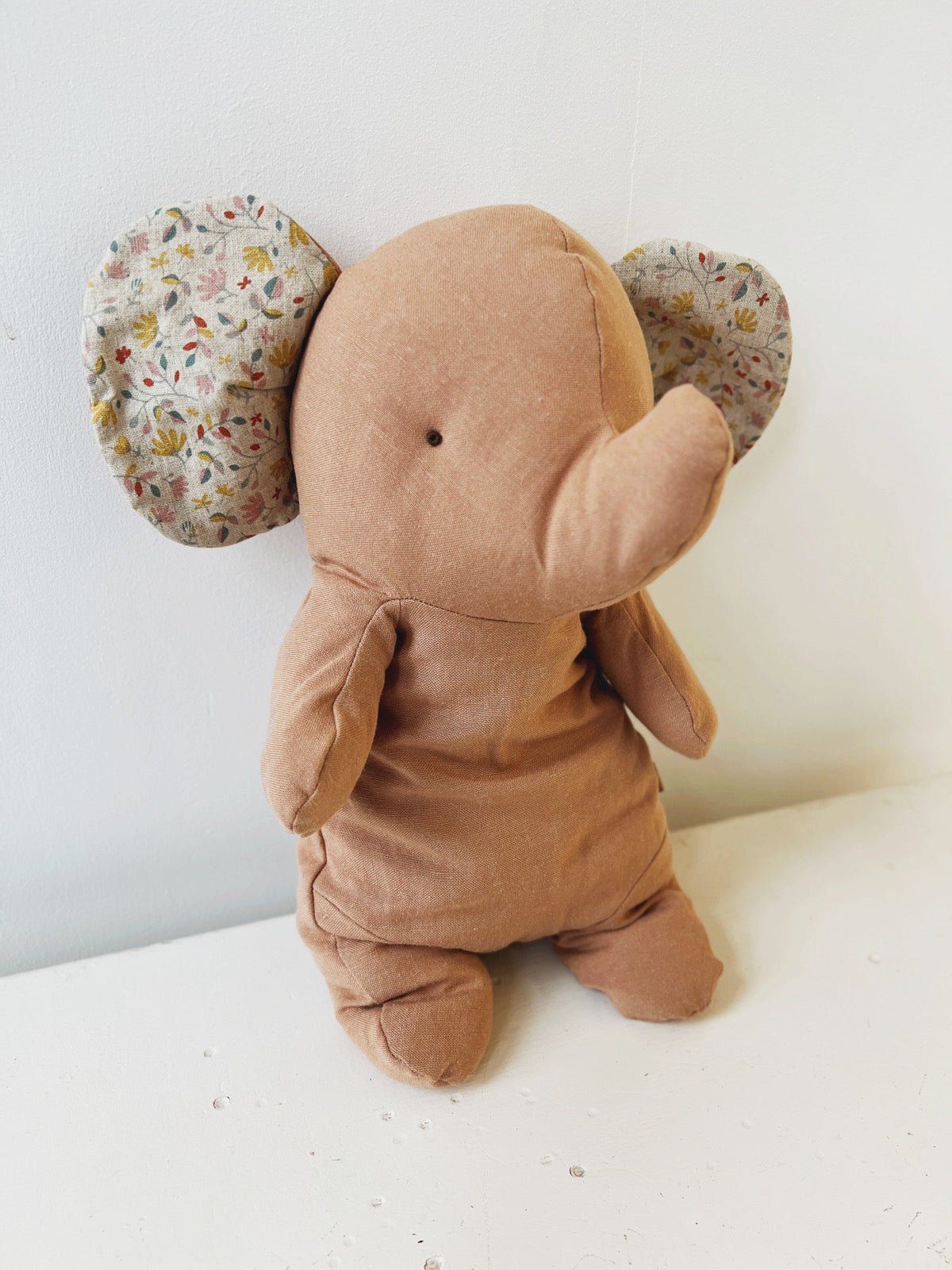 Medium Safari Animal - Spring Sweet