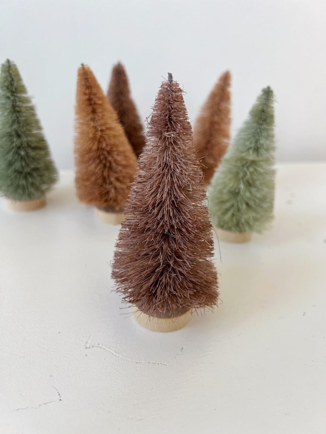 Sisal Bottle Brush Tree - Spring Sweet