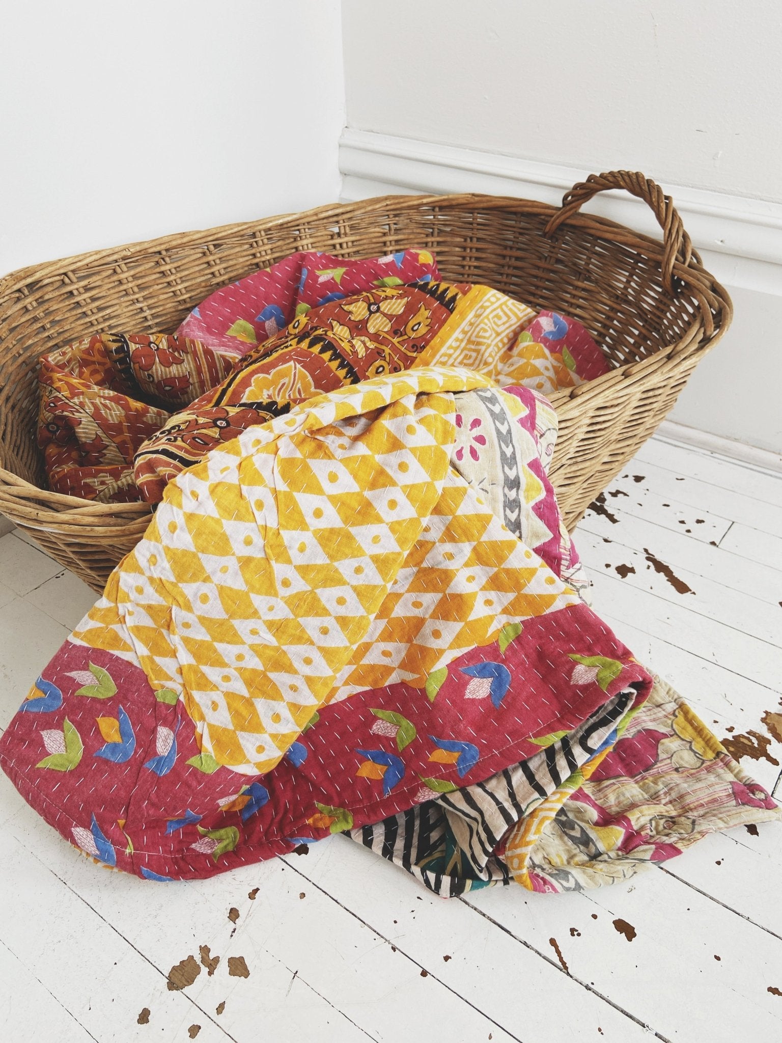Kantha quilt deals vintage
